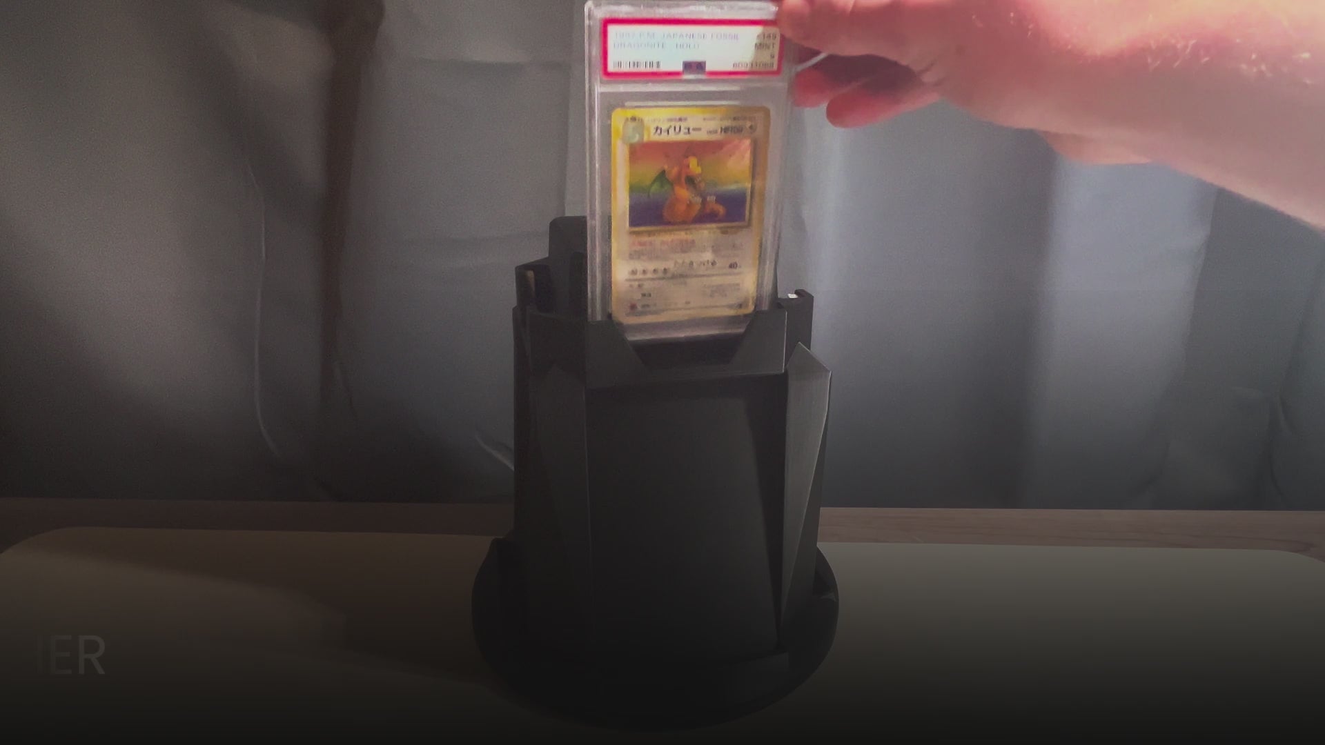 Rotating Card Stand - Holds 8 Card Slabs